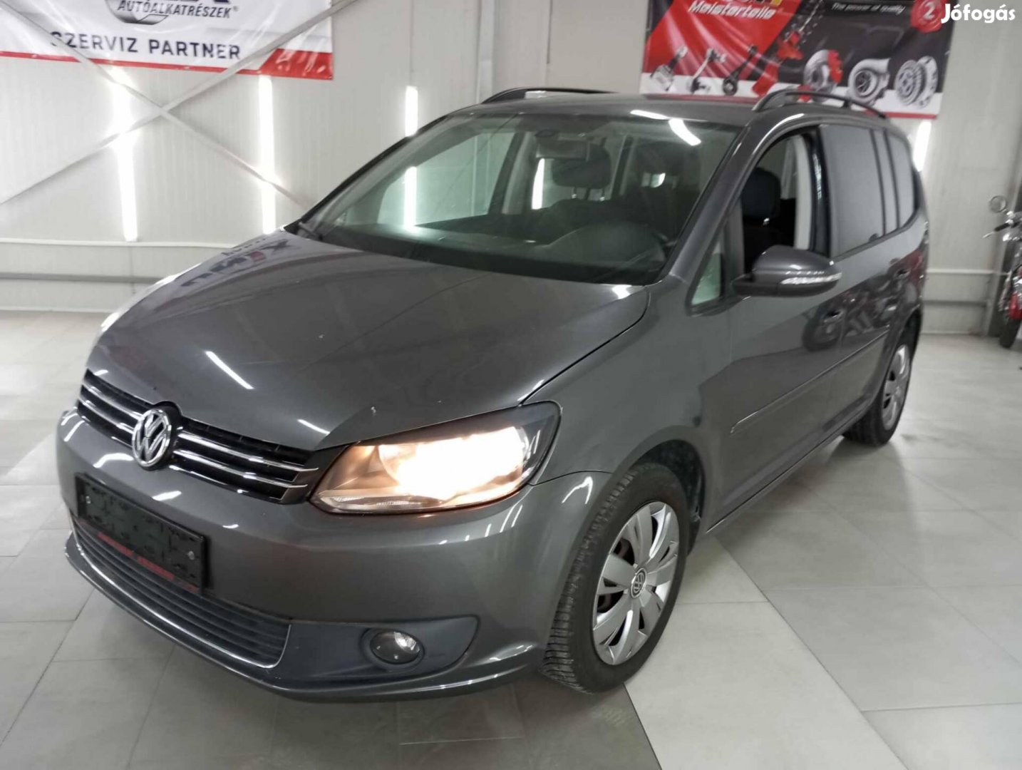 Volkswagen Touran 1.6 CR TDI Comfortline [7 sze...